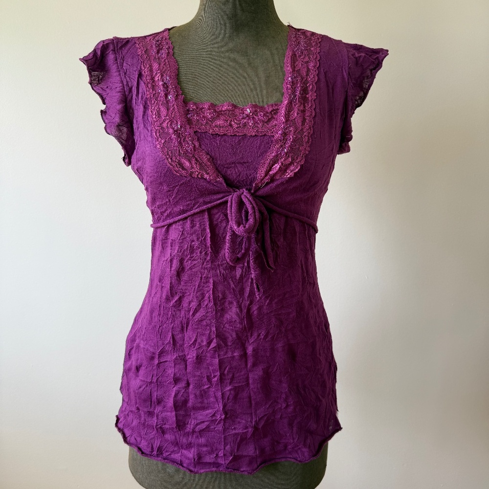 Stunning Y2K Lace Cami and Tie Front Bolero Set